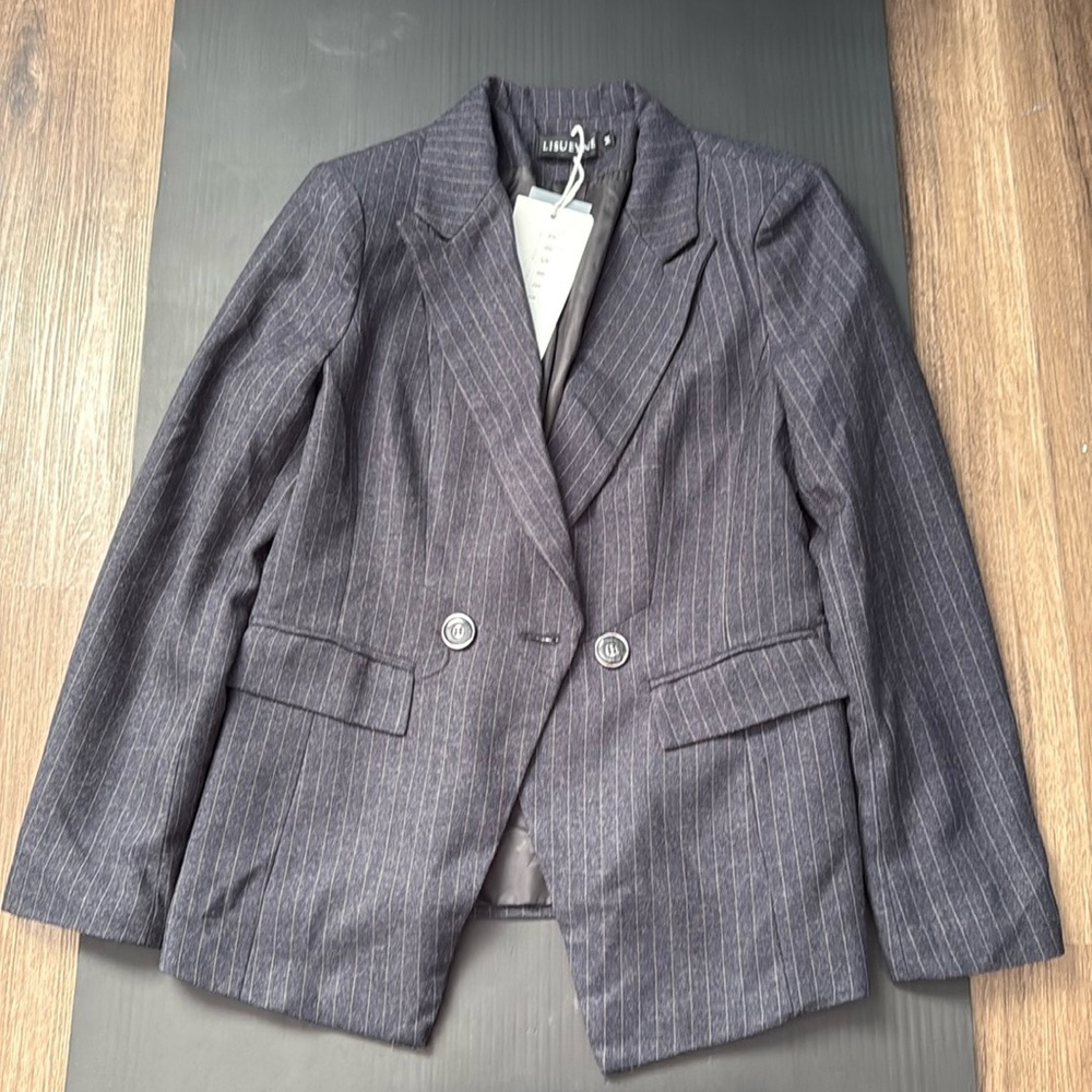 NWT Lisueyne Womens Blazer Size M